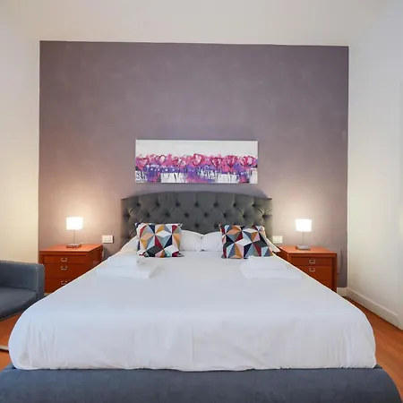 Apartament Gli Aquiloni - Steps From The Station *