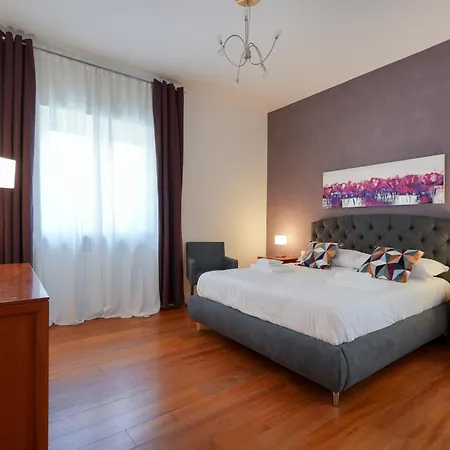 Apartament Gli Aquiloni - Steps From The Station