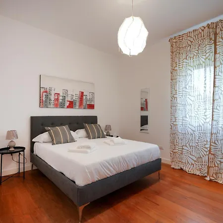 Guesthost - Gli Aquiloni - Steps From The Station