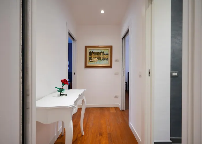 Guesthost - Gli Aquiloni - Steps From The Station *