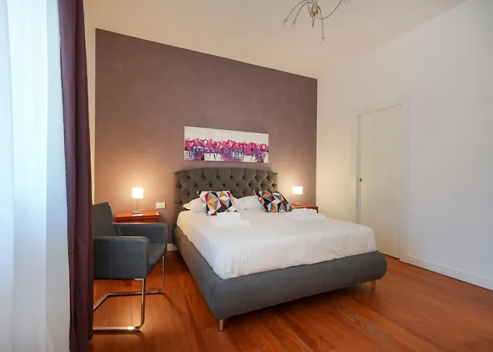 Appartement Guesthost - Gli Aquiloni - Steps From The Station Bari