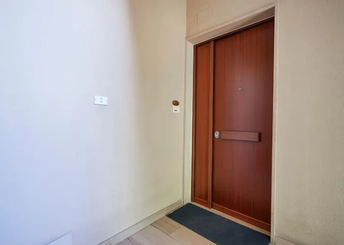 Guesthost - Gli Aquiloni - Steps From The Station Appartement